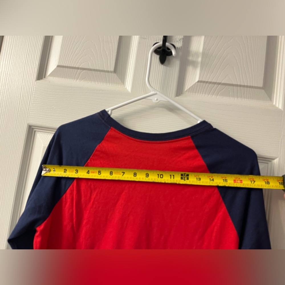 Nike Boston Red Sox Official MLB 3/4 Sleeve Girl’s fitted Size Large Shirt - Picture 7 of 9